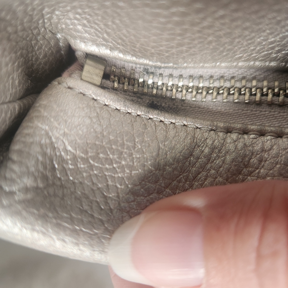 Coach Chain Duffle Crossbody Metallic Silver Pebbled Leather - Picture 11 of 14